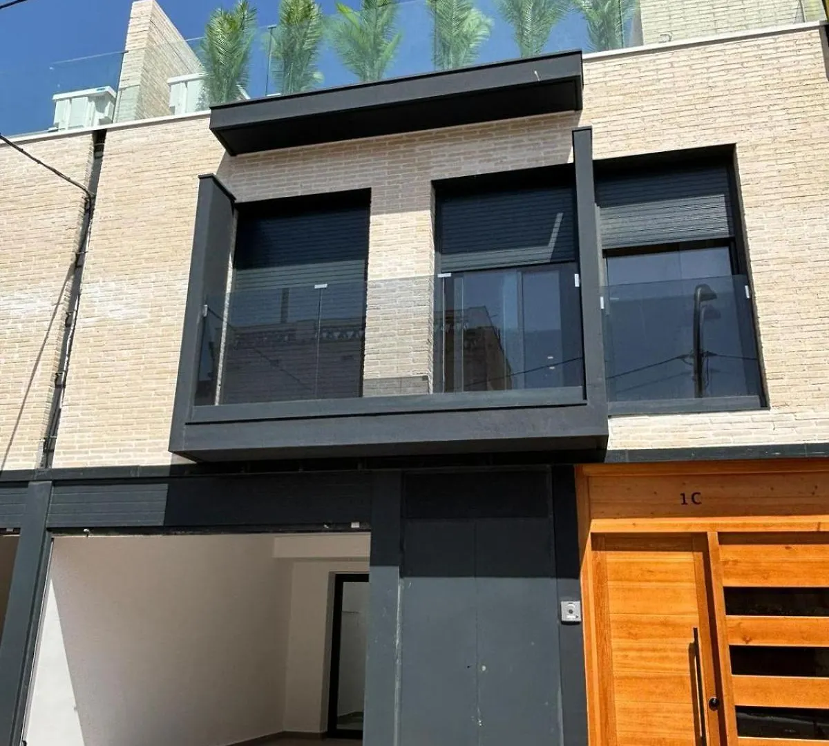 Chalet Barcelona 0*,